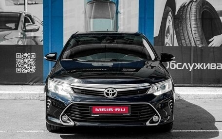 Toyota Camry, 2017 год, 2 519 000 рублей, 3 фотография