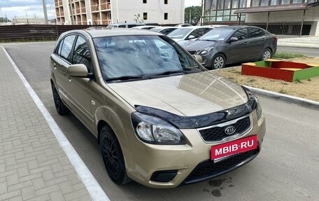 KIA Rio II, 2011 год, 760 000 рублей, 1 фотография