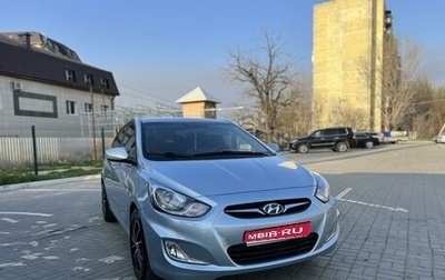 Hyundai Solaris II рестайлинг, 2011 год, 715 000 рублей, 1 фотография