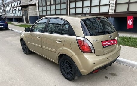 KIA Rio II, 2011 год, 760 000 рублей, 3 фотография