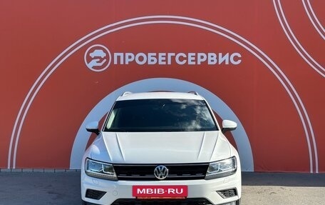 Volkswagen Tiguan II, 2019 год, 2 649 000 рублей, 2 фотография