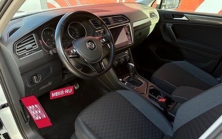 Volkswagen Tiguan II, 2019 год, 2 649 000 рублей, 19 фотография