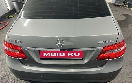 Mercedes-Benz E-Класс, 2012 год, 1 950 000 рублей, 7 фотография