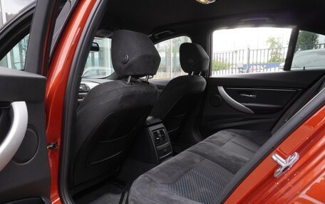 BMW 3 серия, 2018 год, 2 949 000 рублей, 11 фотография