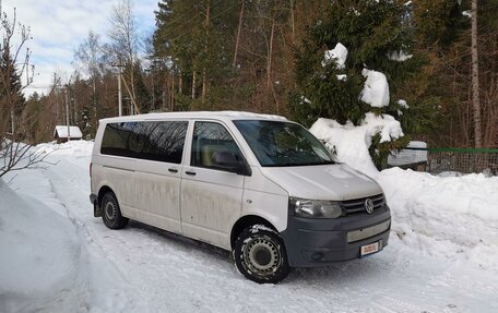 Volkswagen Caravelle T5, 2013 год, 1 600 000 рублей, 4 фотография