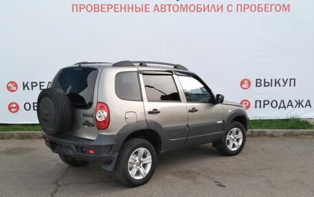 Chevrolet Niva I рестайлинг, 2012 год, 605 000 рублей, 6 фотография