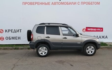 Chevrolet Niva I рестайлинг, 2012 год, 605 000 рублей, 8 фотография