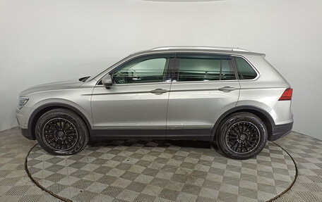 Volkswagen Tiguan II, 2017 год, 3 214 000 рублей, 8 фотография