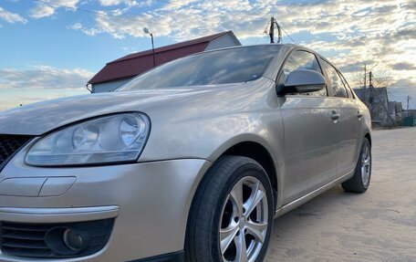 Volkswagen Jetta VI, 2008 год, 800 000 рублей, 1 фотография