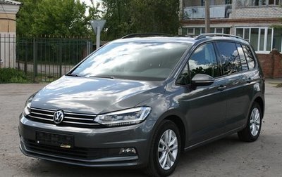 Volkswagen Touran III, 2019 год, 2 420 000 рублей, 1 фотография