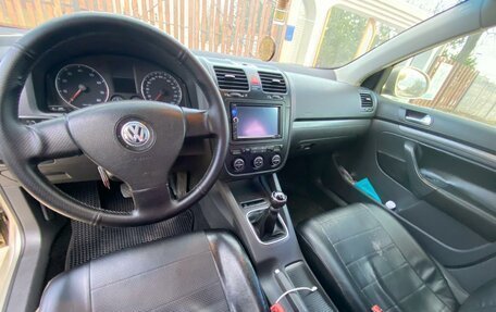 Volkswagen Jetta VI, 2008 год, 800 000 рублей, 11 фотография