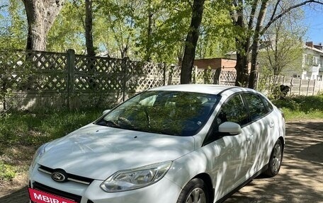 Ford Focus III, 2012 год, 950 000 рублей, 2 фотография