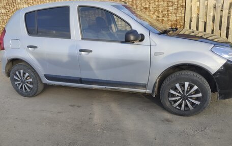 Renault Sandero I, 2012 год, 430 000 рублей, 4 фотография