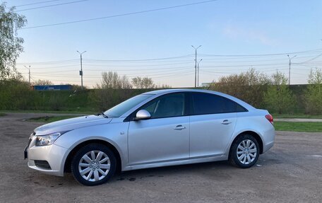 Chevrolet Cruze II, 2009 год, 598 000 рублей, 6 фотография