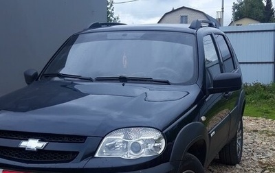 Chevrolet Niva I рестайлинг, 2015 год, 638 000 рублей, 1 фотография