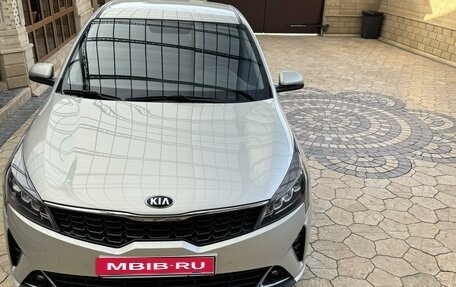 KIA Rio IV, 2020 год, 1 950 000 рублей, 3 фотография