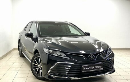 Toyota Camry, 2023 год, 4 900 000 рублей, 3 фотография