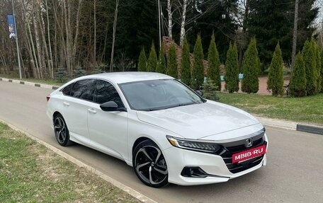 Honda Accord IX рестайлинг, 2022 год, 2 980 000 рублей, 7 фотография