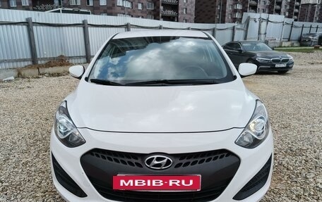 Hyundai i30 II рестайлинг, 2013 год, 1 150 000 рублей, 2 фотография