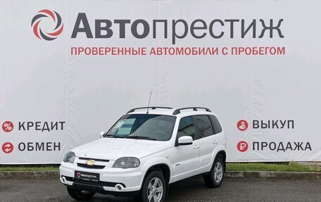 Chevrolet Niva I рестайлинг, 2017 год, 825 000 рублей, 2 фотография