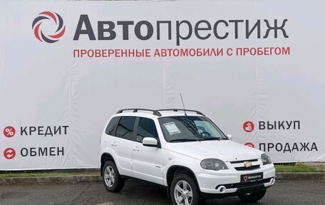 Chevrolet Niva I рестайлинг, 2017 год, 825 000 рублей, 4 фотография