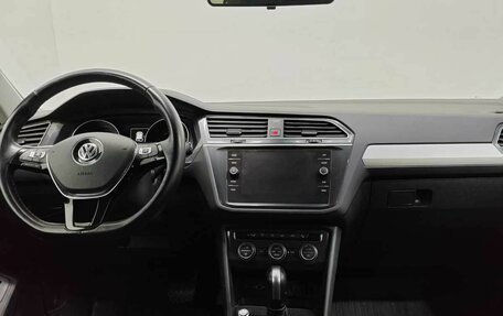 Volkswagen Tiguan II, 2019 год, 2 736 000 рублей, 10 фотография