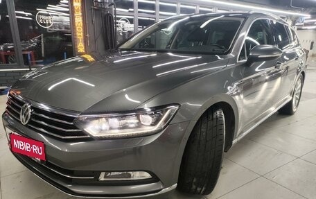 Volkswagen Passat B8 рестайлинг, 2017 год, 3 350 000 рублей, 2 фотография