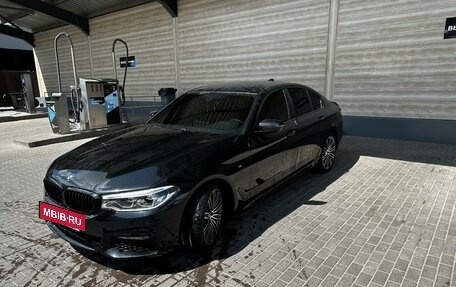 BMW 5 серия, 2018 год, 3 690 000 рублей, 2 фотография