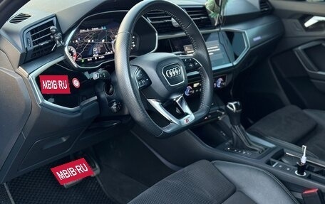 Audi Q3, 2019 год, 3 990 000 рублей, 9 фотография