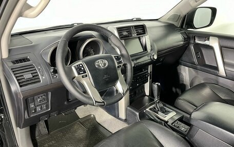 Toyota Land Cruiser Prado 150 рестайлинг 2, 2012 год, 2 799 000 рублей, 8 фотография