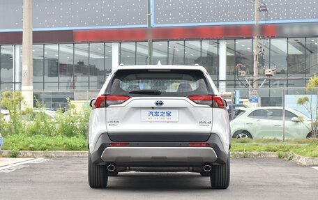 Toyota RAV4, 2023 год, 5 250 999 рублей, 4 фотография