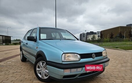 Volkswagen Golf III, 1994 год, 269 000 рублей, 2 фотография