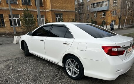 Toyota Camry, 2012 год, 1 450 000 рублей, 6 фотография