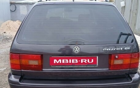 Volkswagen Passat B4, 1994 год, 290 000 рублей, 11 фотография