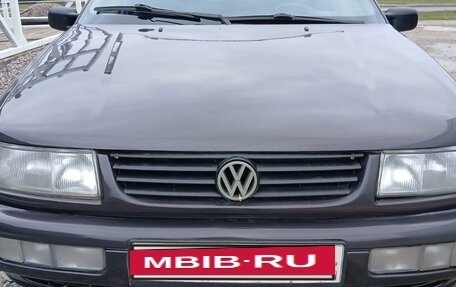 Volkswagen Passat B4, 1994 год, 290 000 рублей, 9 фотография