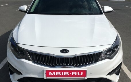 KIA Optima IV, 2018 год, 2 390 000 рублей, 2 фотография