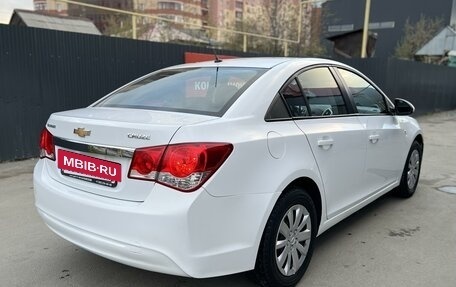 Chevrolet Cruze II, 2013 год, 865 000 рублей, 4 фотография