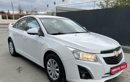 Chevrolet Cruze II, 2013 год, 865 000 рублей, 3 фотография