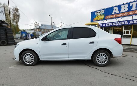 Renault Logan II, 2017 год, 600 000 рублей, 8 фотография