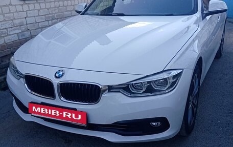 BMW 3 серия, 2017 год, 1 680 000 рублей, 2 фотография