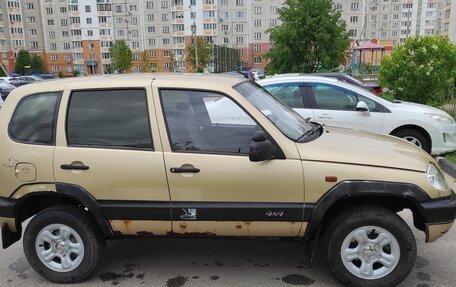 Chevrolet Niva I рестайлинг, 2004 год, 340 000 рублей, 5 фотография