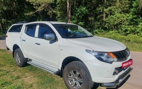 Mitsubishi L200 IV рестайлинг, 2017 год, 2 250 000 рублей, 3 фотография