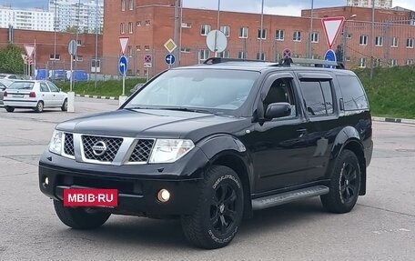 Nissan Pathfinder, 2005 год, 990 000 рублей, 4 фотография