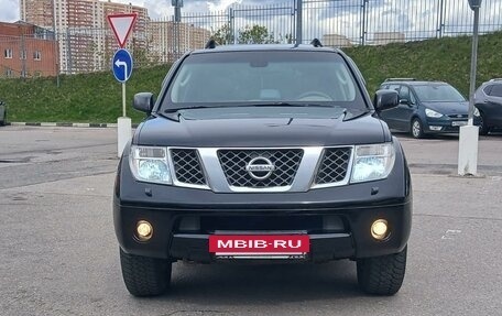 Nissan Pathfinder, 2005 год, 990 000 рублей, 2 фотография