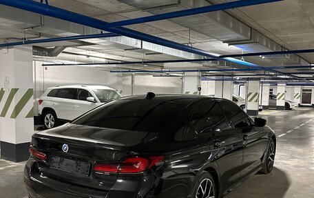 BMW 5 серия, 2021 год, 6 600 000 рублей, 6 фотография