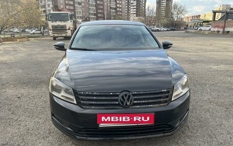 Volkswagen Passat B7, 2011 год, 1 085 000 рублей, 3 фотография