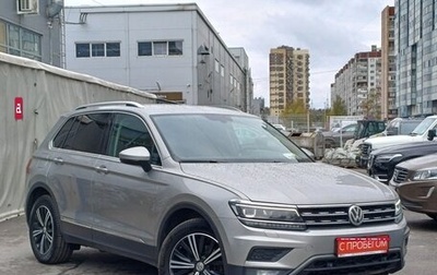 Volkswagen Tiguan II, 2018 год, 2 599 000 рублей, 1 фотография