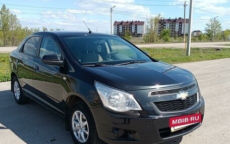 Chevrolet Cobalt II, 2013 год, 750 000 рублей, 21 фотография