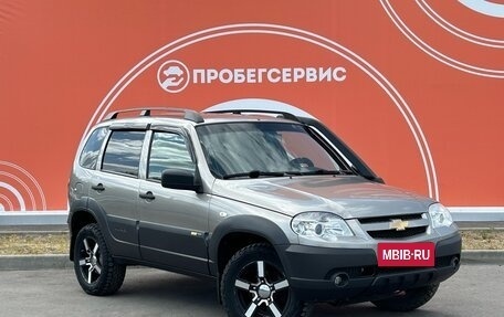 Chevrolet Niva I рестайлинг, 2016 год, 880 000 рублей, 4 фотография