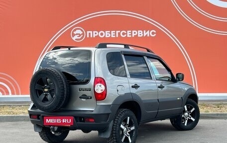 Chevrolet Niva I рестайлинг, 2016 год, 880 000 рублей, 7 фотография